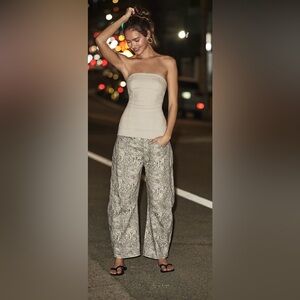 NWT Free People We The Free in good luck printed Barrel Jean in Snack Combo